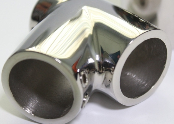 Cold Forming Carbon Steel Reducing Tee Sand Blasting Surface Treatment
